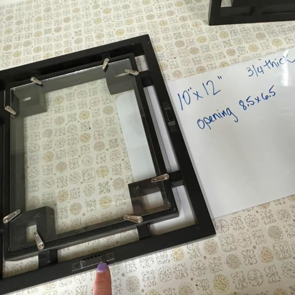 Set of Black Geometric Picture Frames - Picture 3 of 3